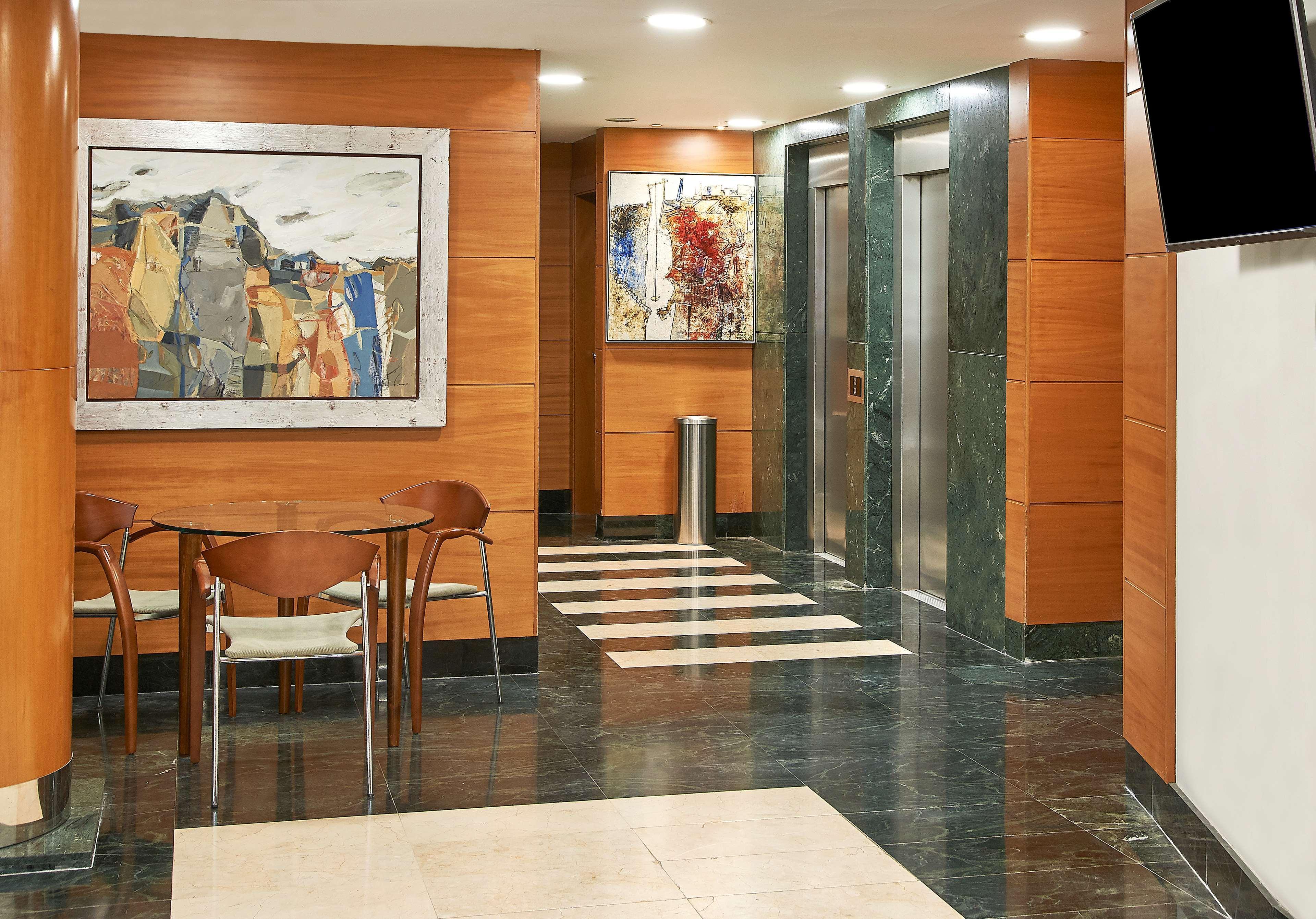 Nh Artes Valencia