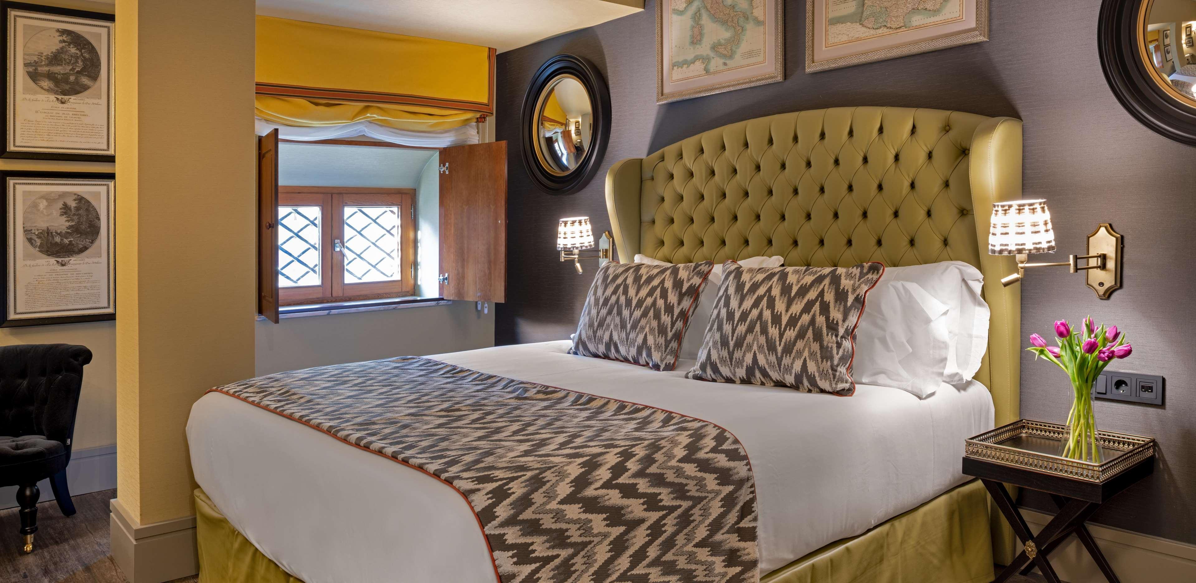 Nh Collection Colon Hotel 4*
