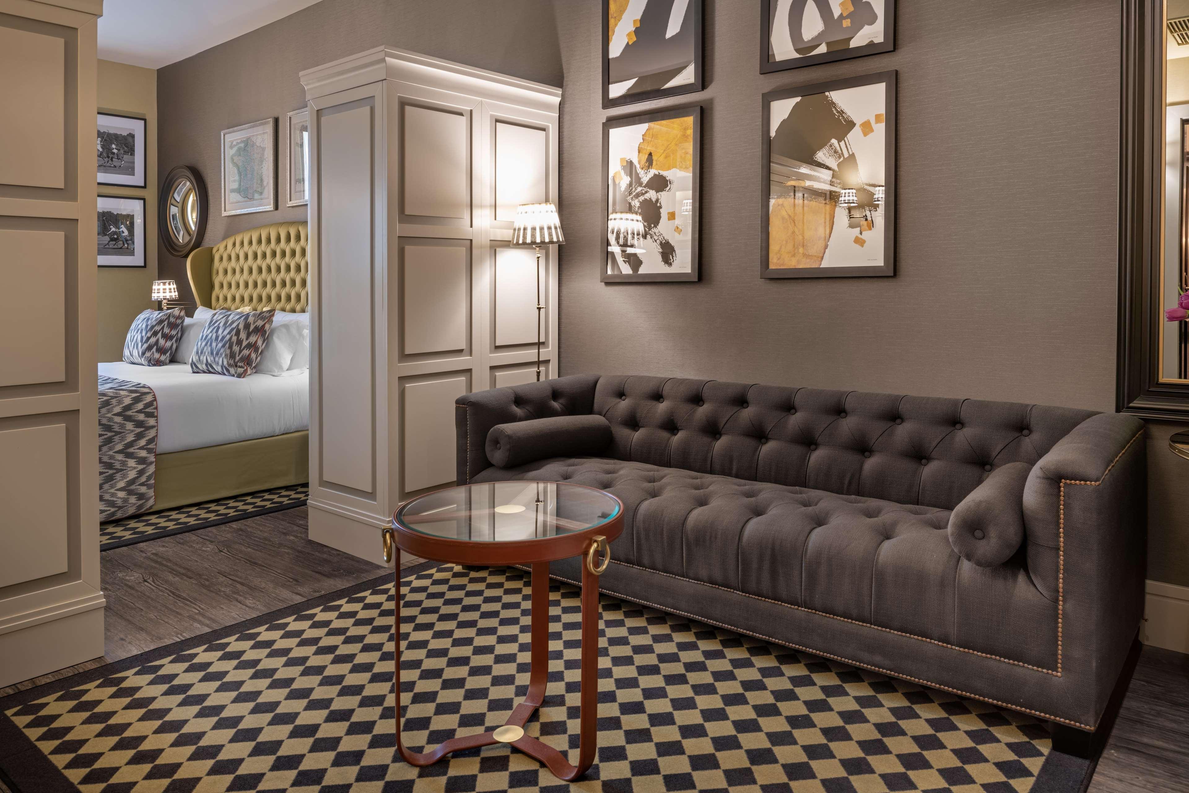 Nh Collection Colon Hotel 4*
