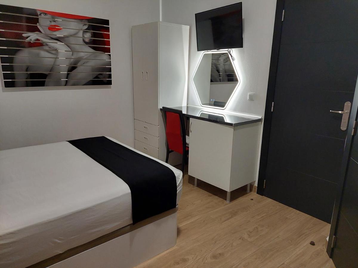 Hotel Rous - Solo Adultos *