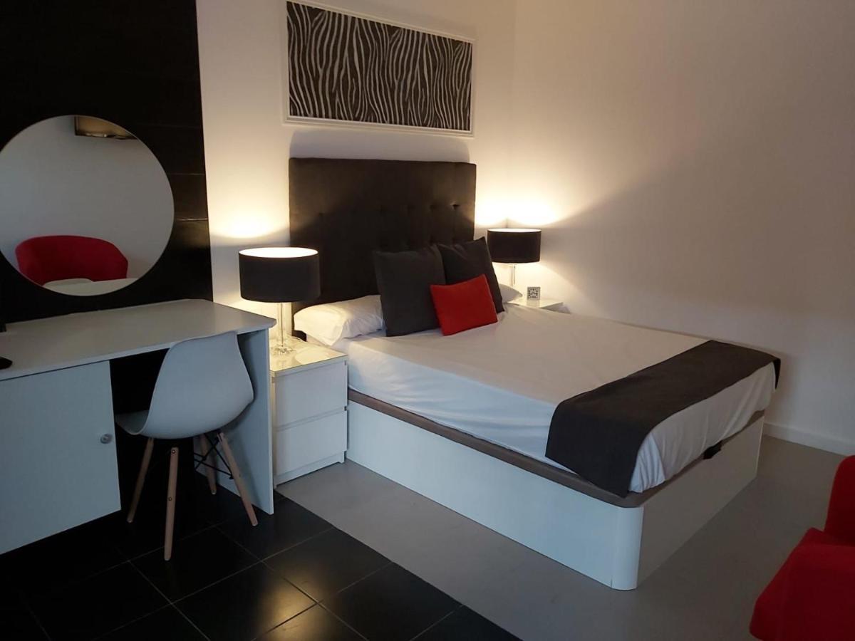 Rous - Solo Adultos Hotel *