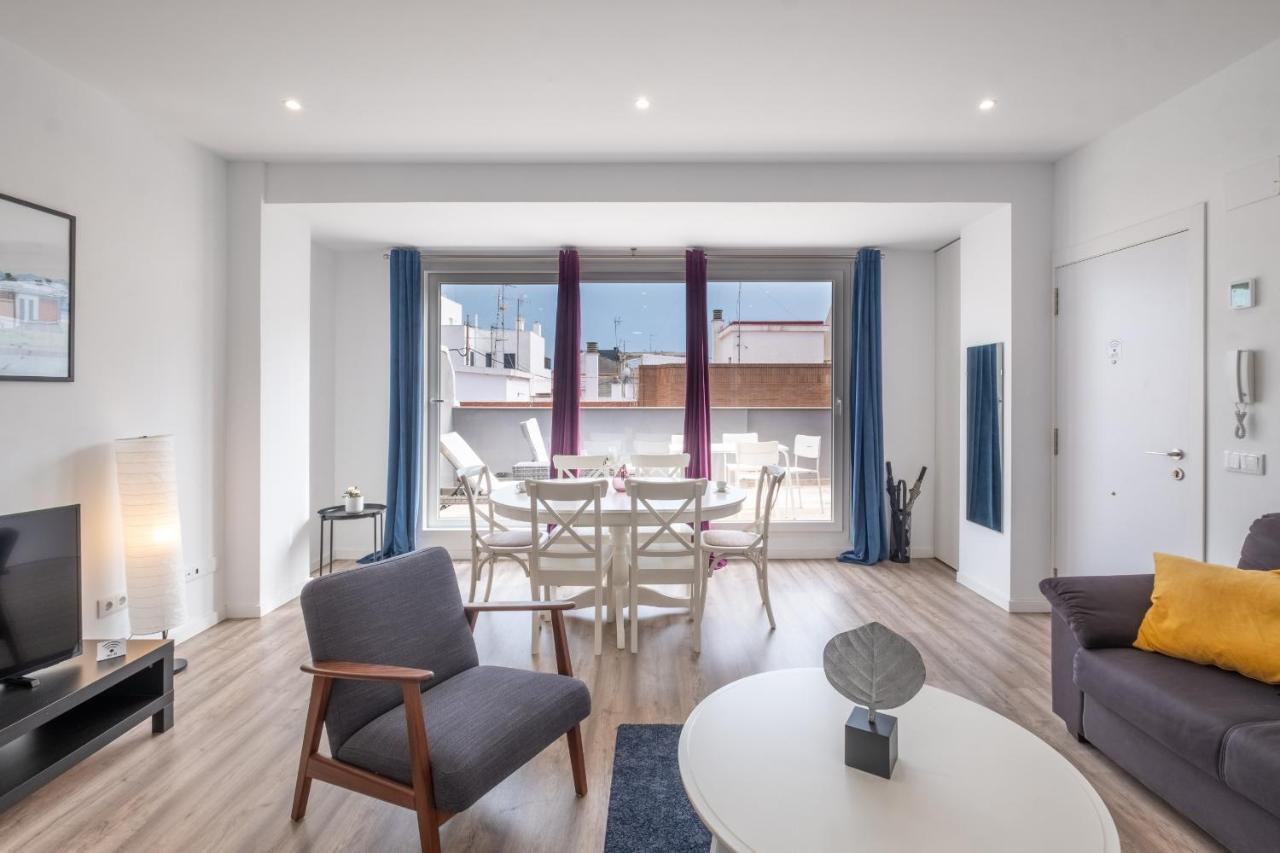 Apartment Modern Penthouse With Private Terrace
