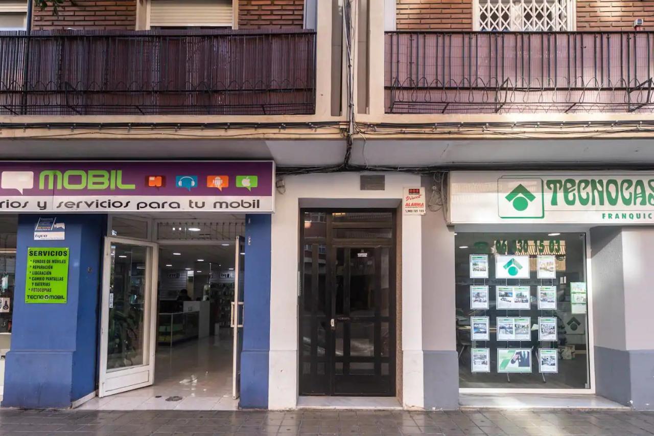 Apartamento Cerca Del Mar, Del Puerto Y Del Centro * Valencia