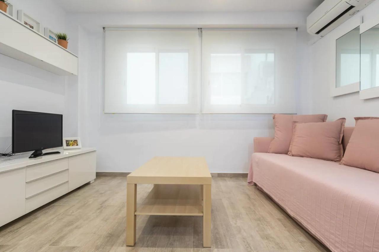 Apartamento Cerca Del Mar, Del Puerto Y Del Centro *