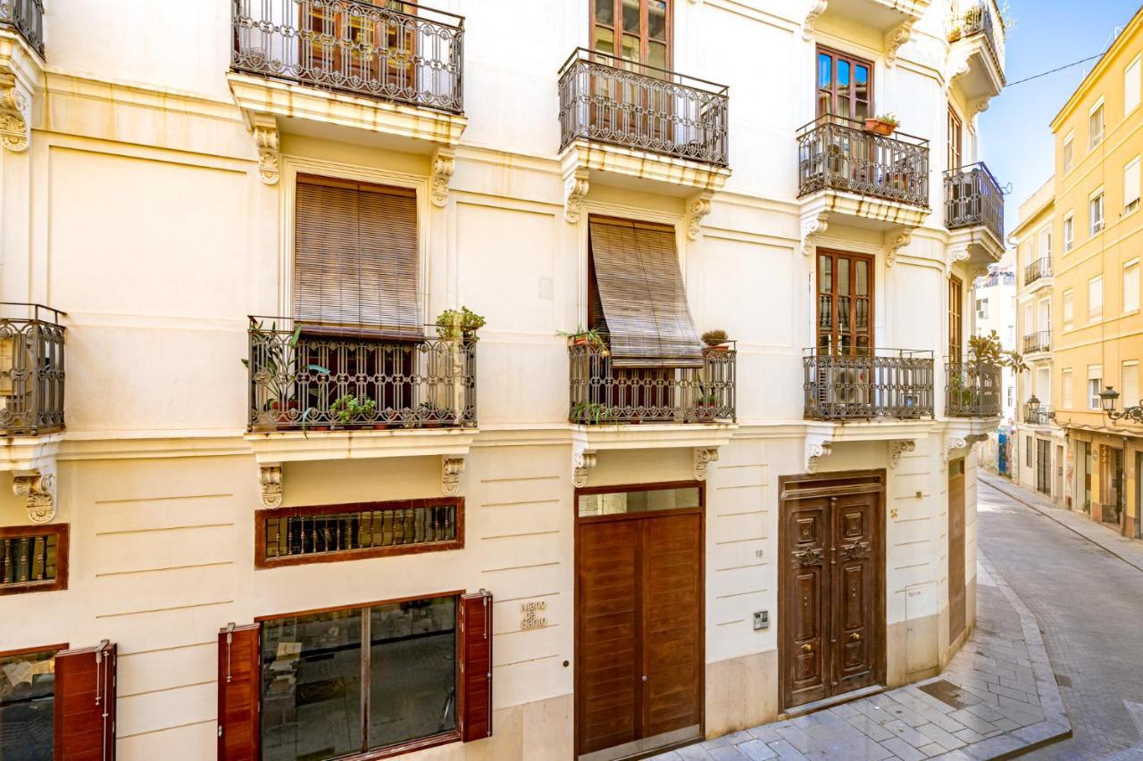 Duplex Mercado Apartment *
