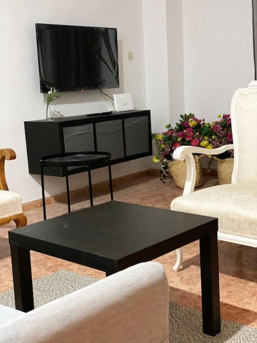 Appartement In Spacious Flat In *