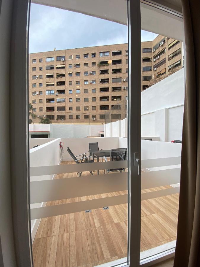 Apartamento Travel Habitat Ave Sorolla Suites