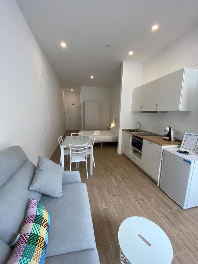 Travel Habitat Ave Sorolla Suites * Valência