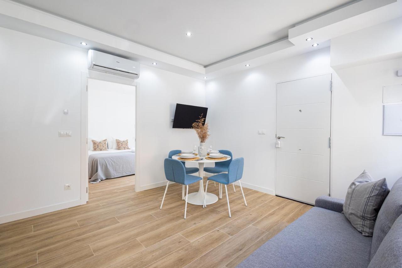 Florit Flats - The Port Avenue *