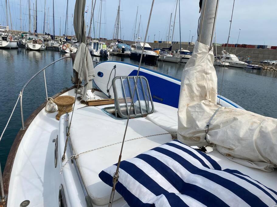 Velero Menorquin Con Encanto Botel *