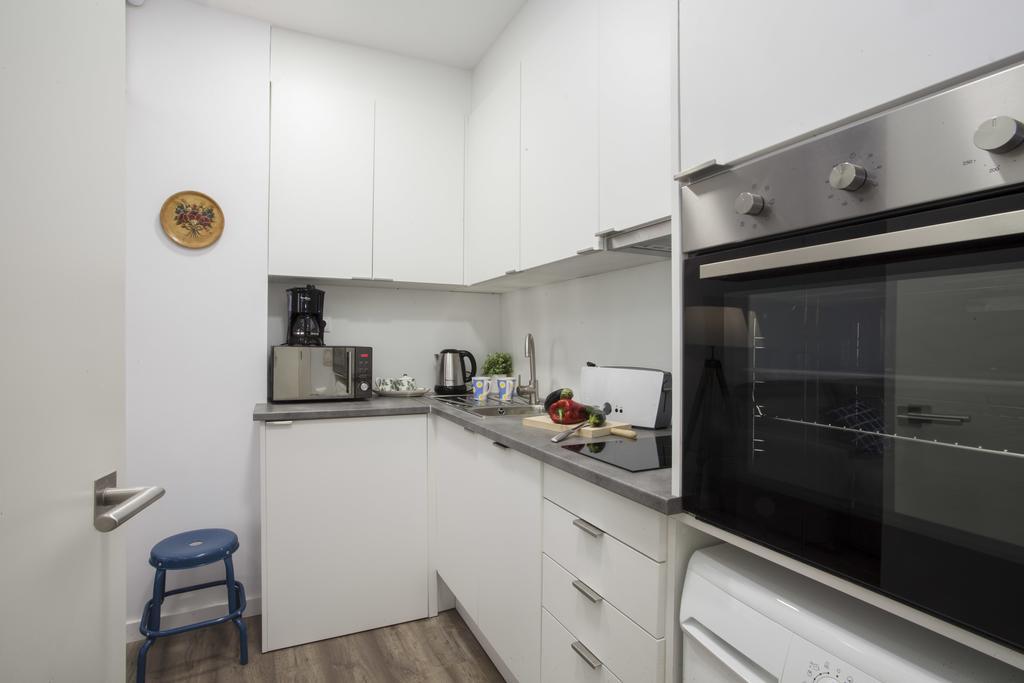 Quart Apartment *