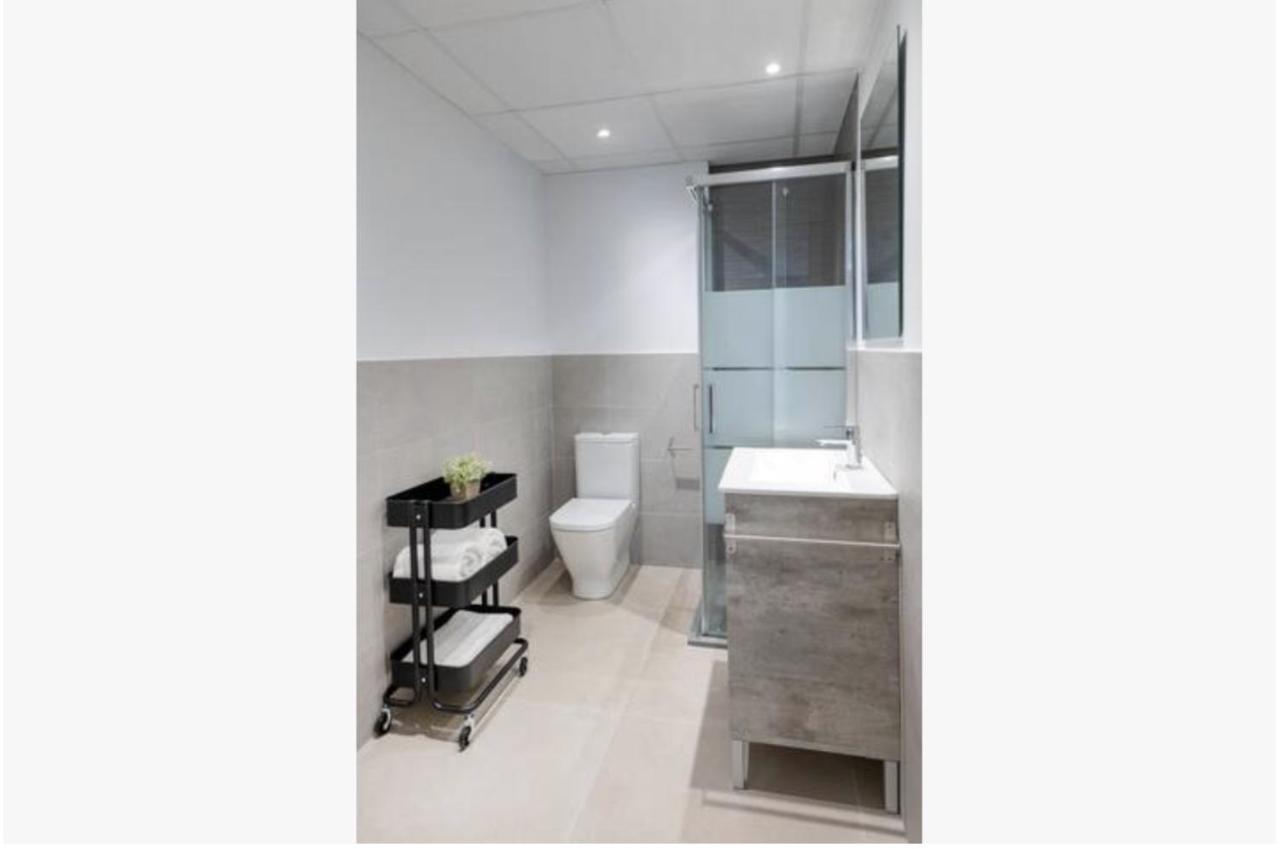Office Reina 7 Appartement