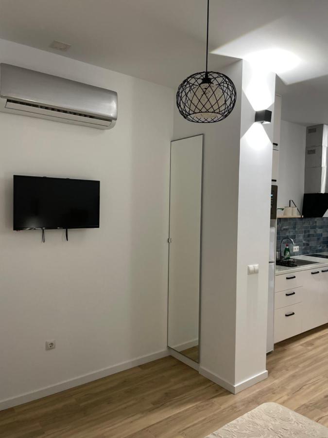 Carbonell Flats L By Vivo Gc * Valência