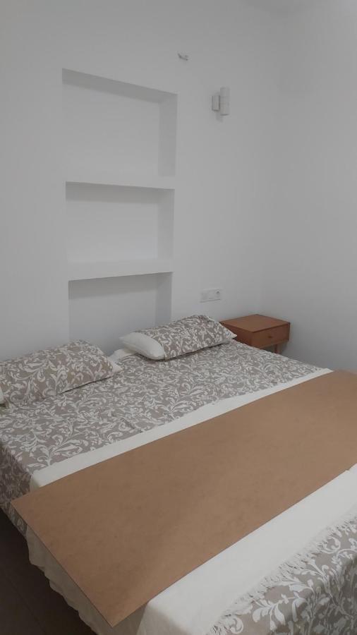 Dama Iberica Iii Apartment