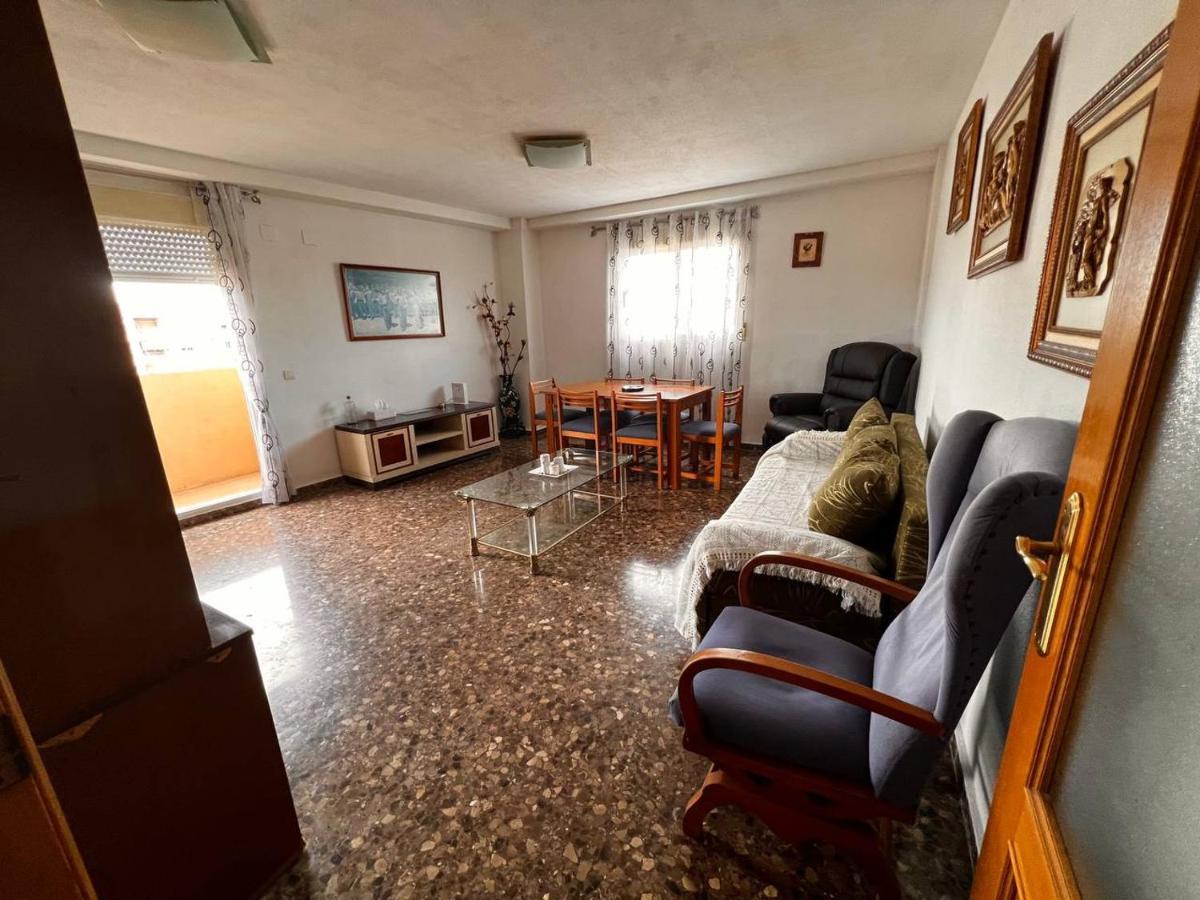 Piso Completo Cerca De La Estacion Del Ave Apartment *