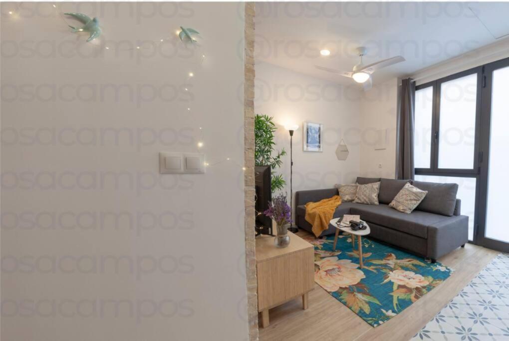 Rb - Urban Loft Retreat, Comfort & Good Location Apartment