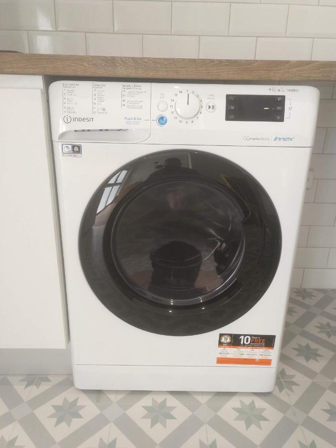 Moderno De 70 Metros A 300 Metros De La Playa Valência