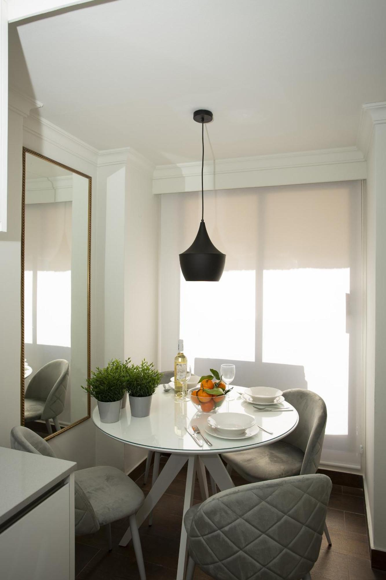 Apartment Singularstays Xativa Iii