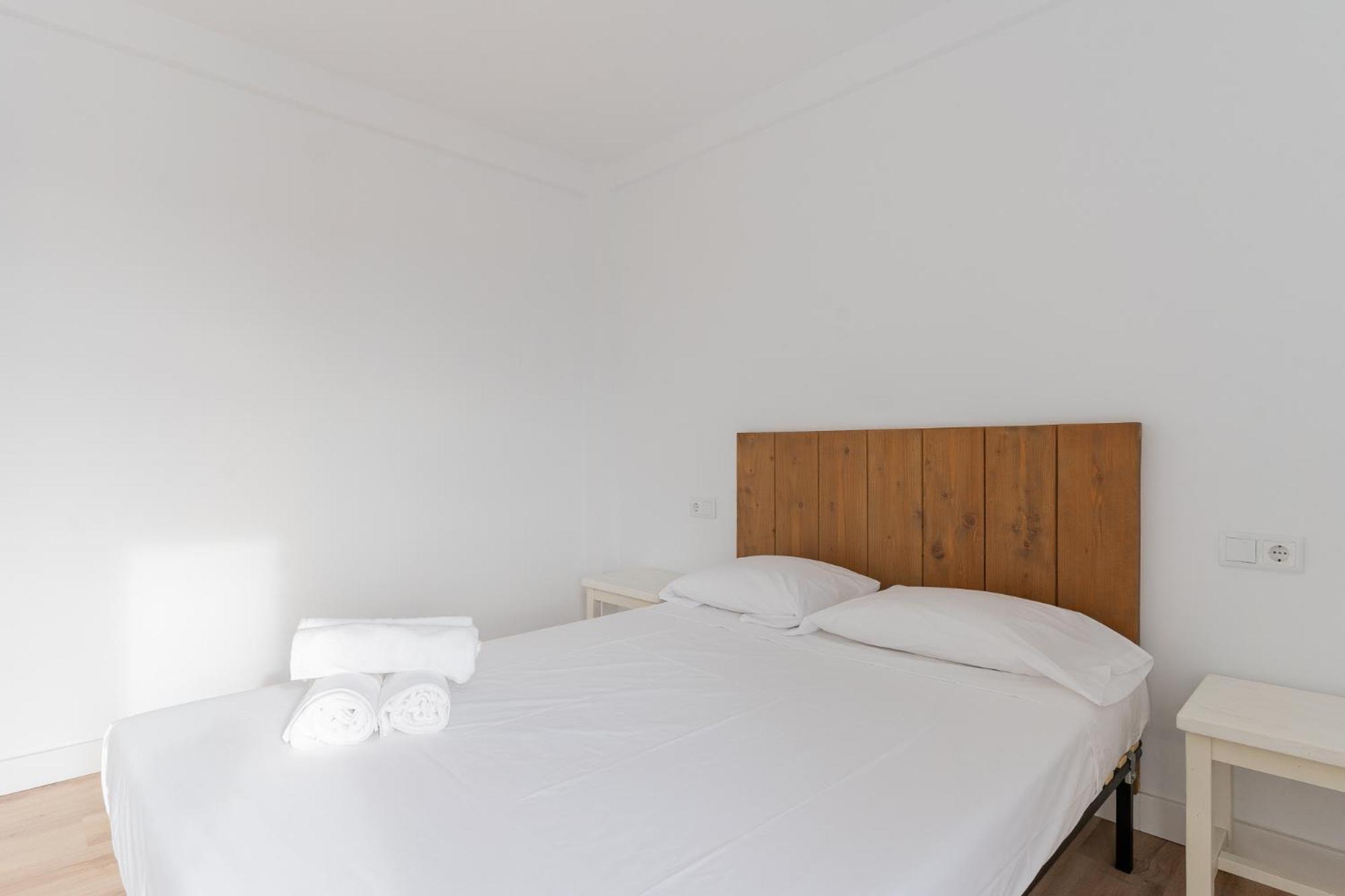 Ocean's Whisper: Les Palmeres Seaview Sanctuary Apartment