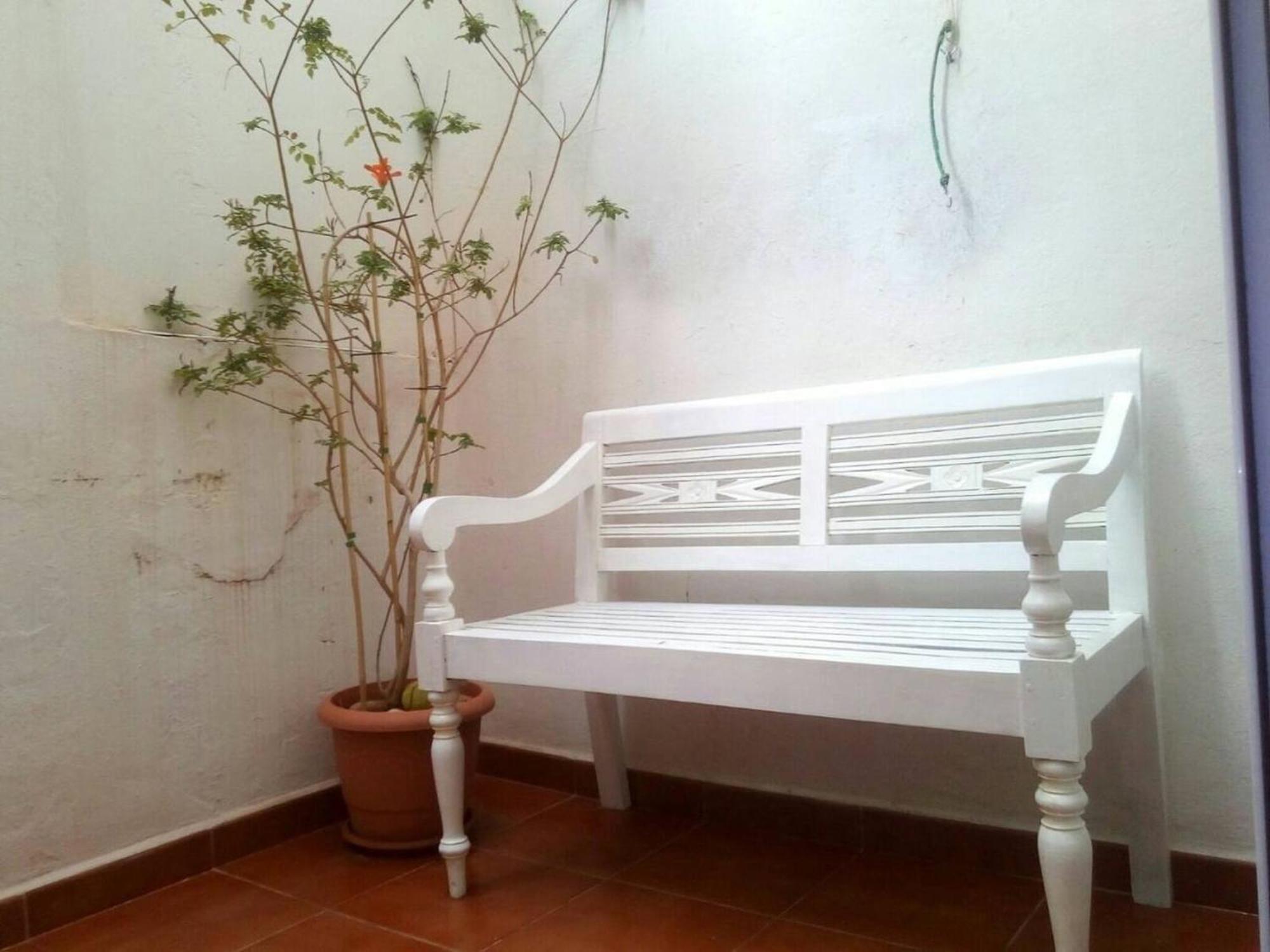 Apartamento Charming Flat In + Air Conditioning + 95 Sq Meters
