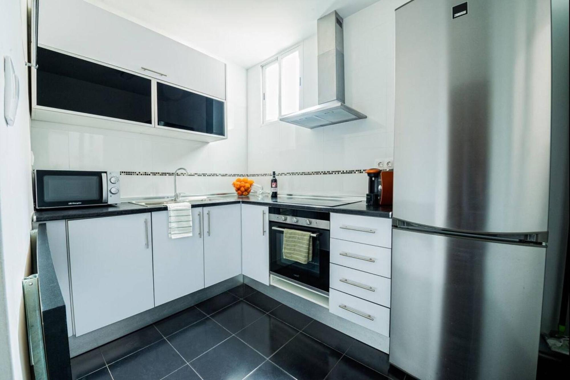 Charming Flat In + Air Conditioning + 95 Sq Meters Apartamento Valência