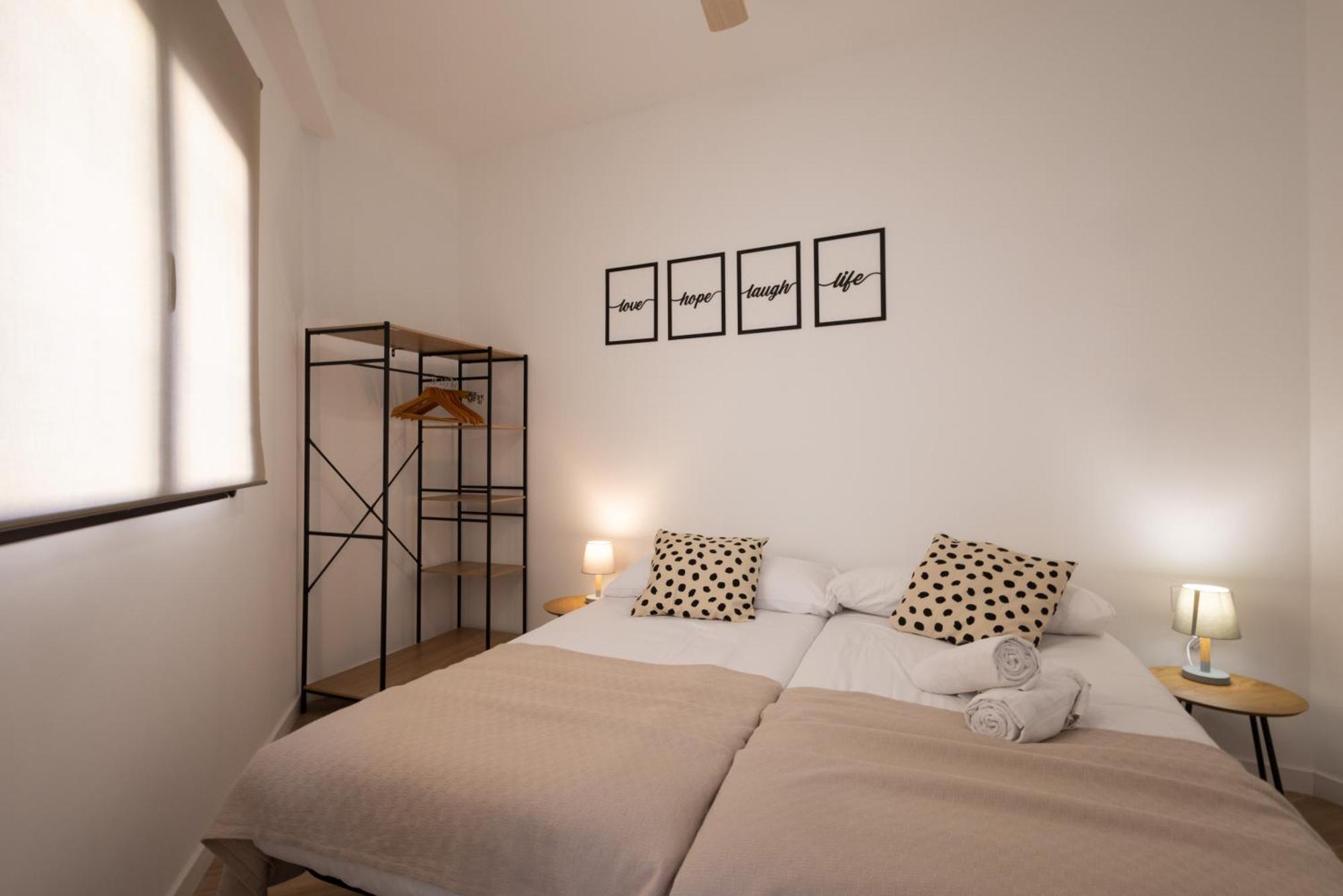 Florit Flats - The Cruz Cubierta With Terrace Apartment