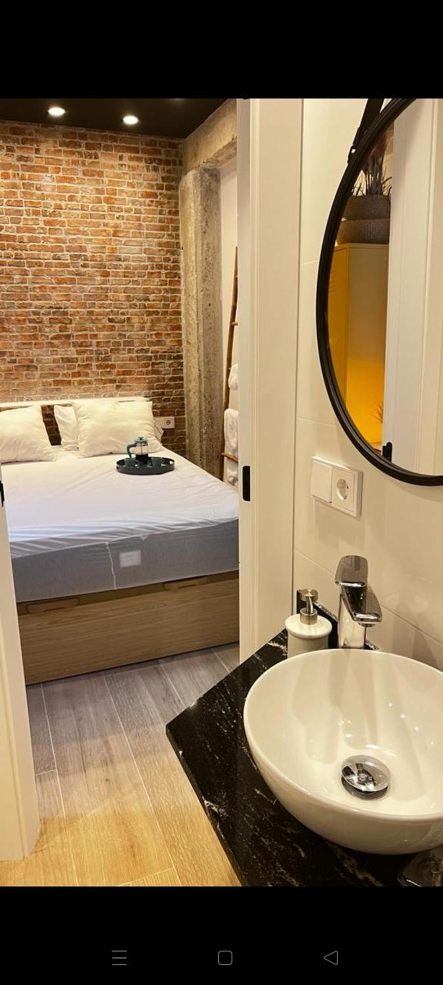 Late Checkout 14 H Free Netflix Tv Homestay Valencia