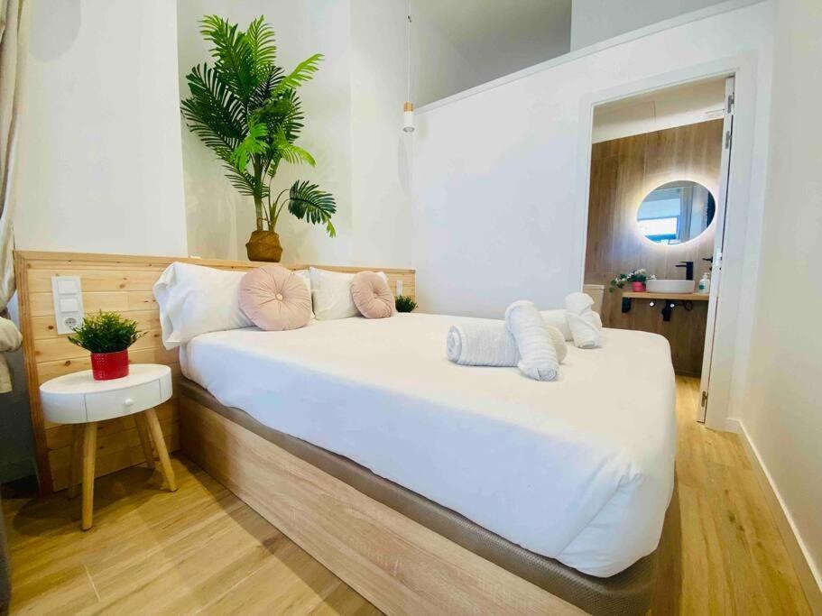 & Cozy Flat Close The Appartement