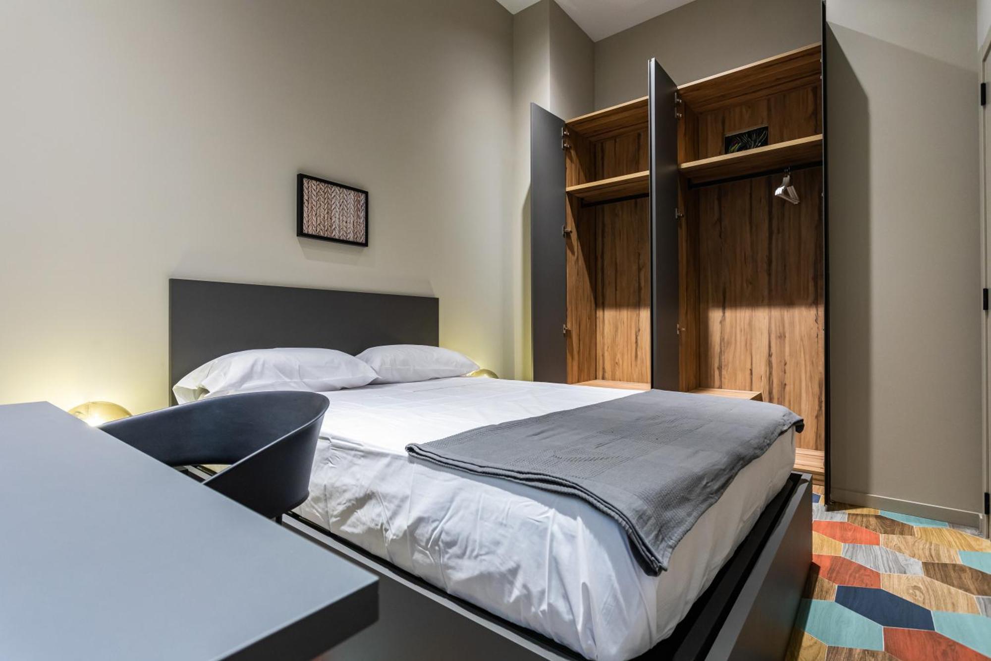 Reina Flats Playa El Cabanyal