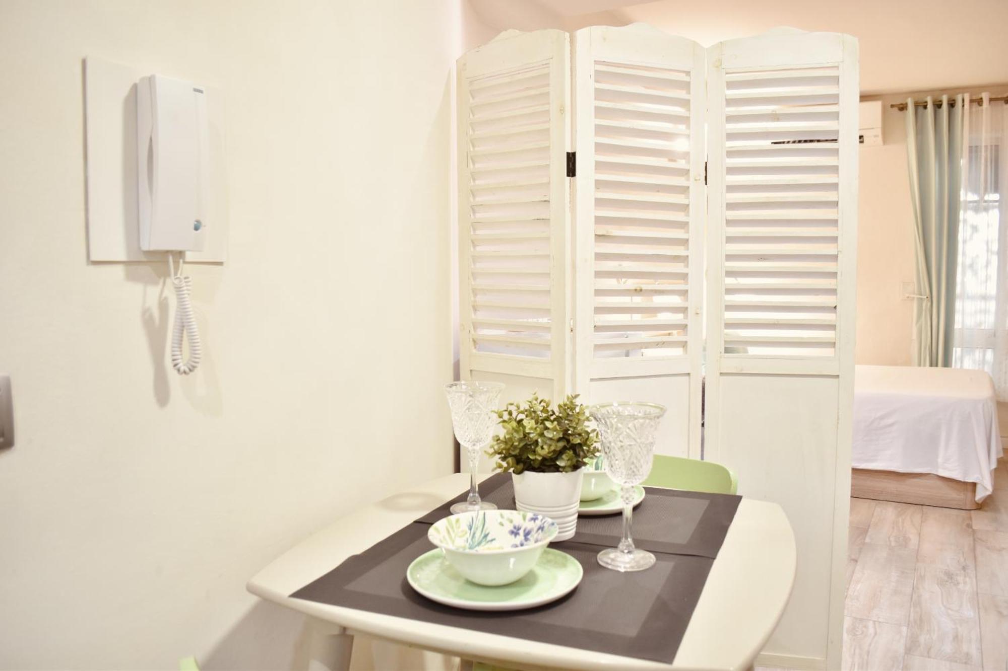 Estudio Con Encanto En El Casco Antiguo De Apartment *