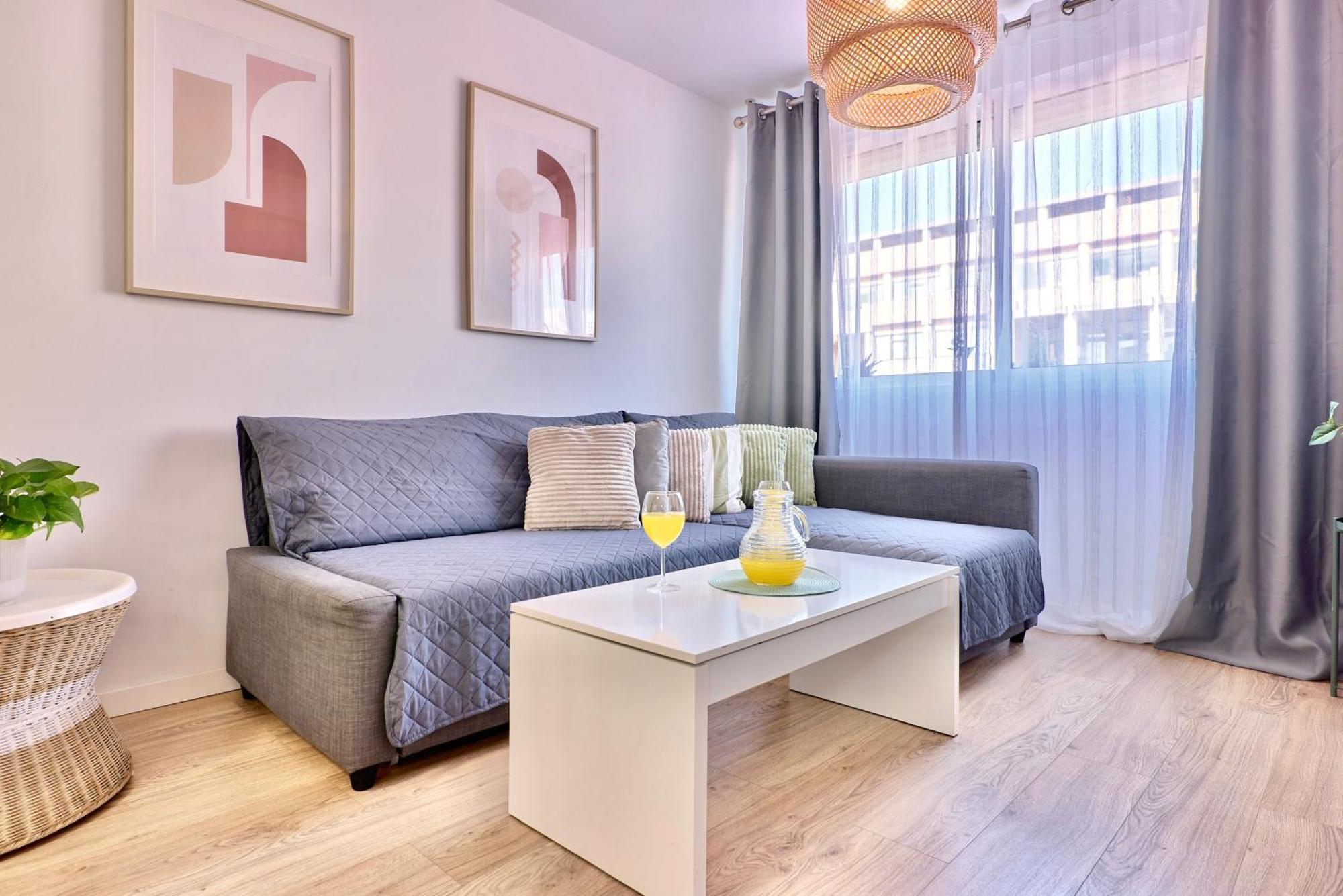 Spacious, Sunny Flat By Of Arts & Sciences Valencia