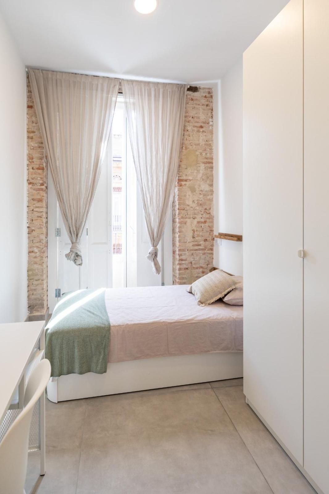 Residencia Universitaria Trinitarios * Valencia