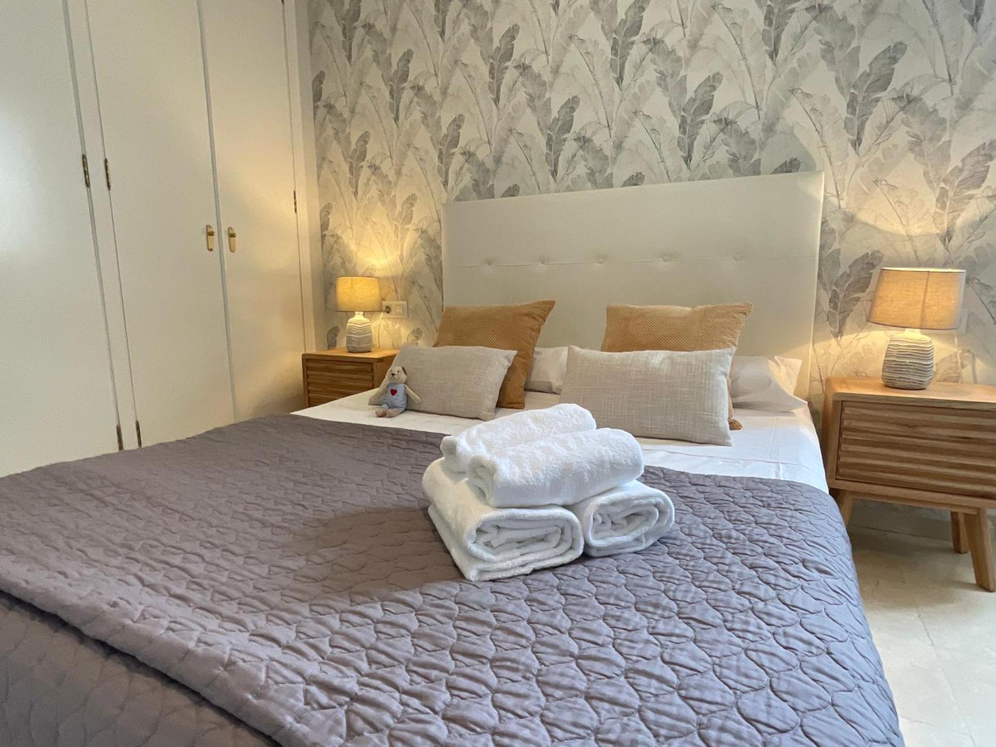 Apartamento Travel Habitat Atico Calle Comedias *