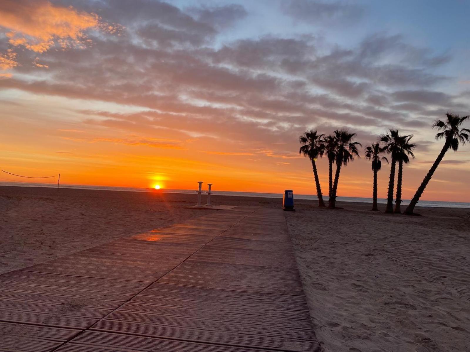 Excelente Atico Con Gran Terraza Y Barbacoa En Canet D'en Berenguer Apartment *