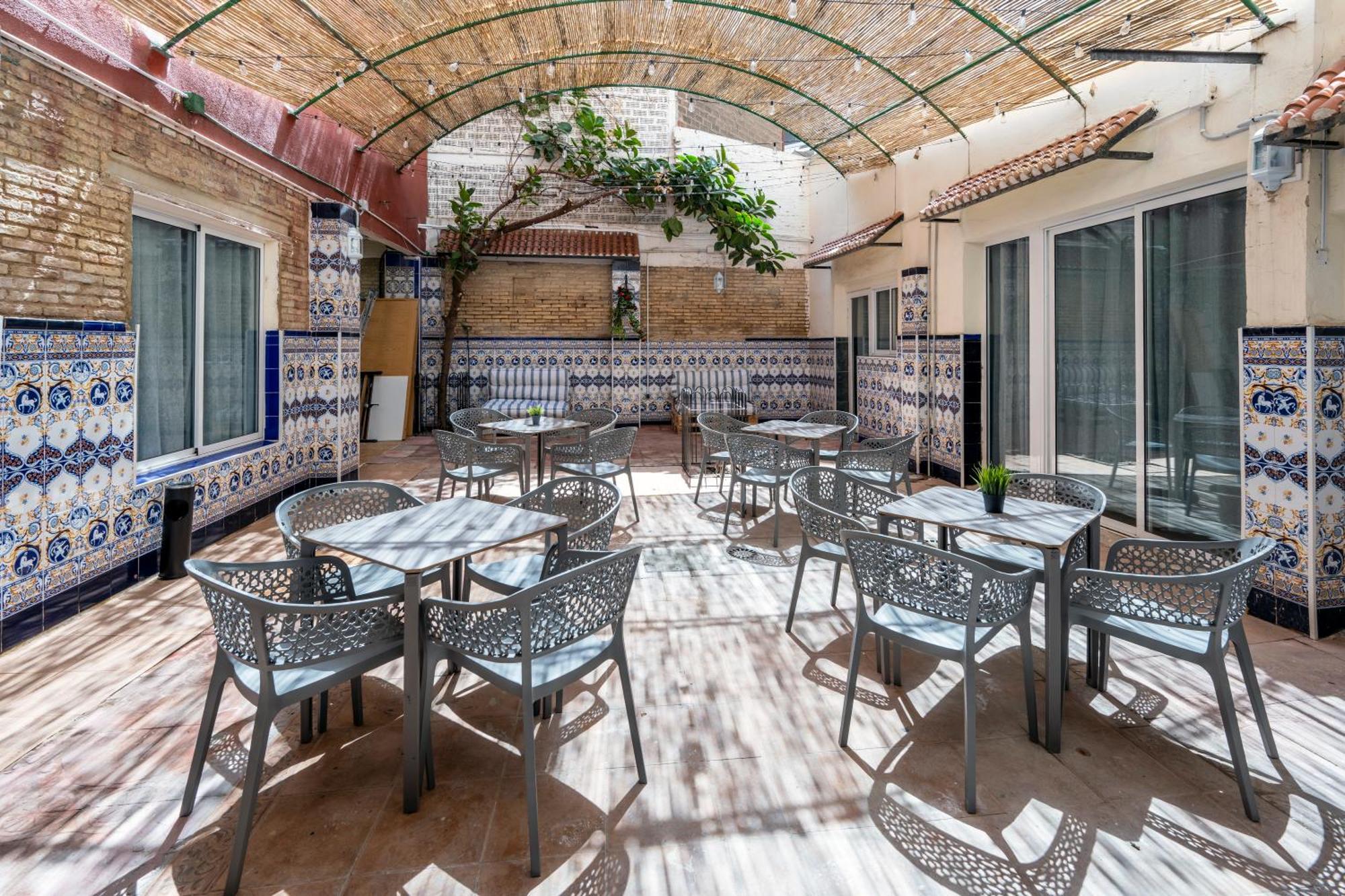 Hostel Som By The Venue Valencia