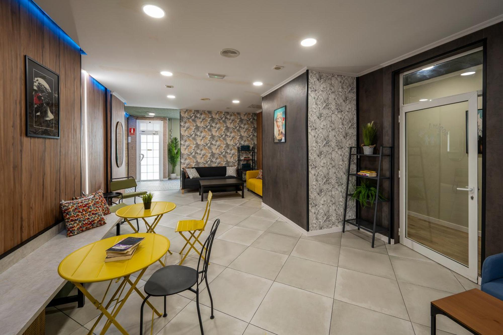 Hostel Som By The Venue