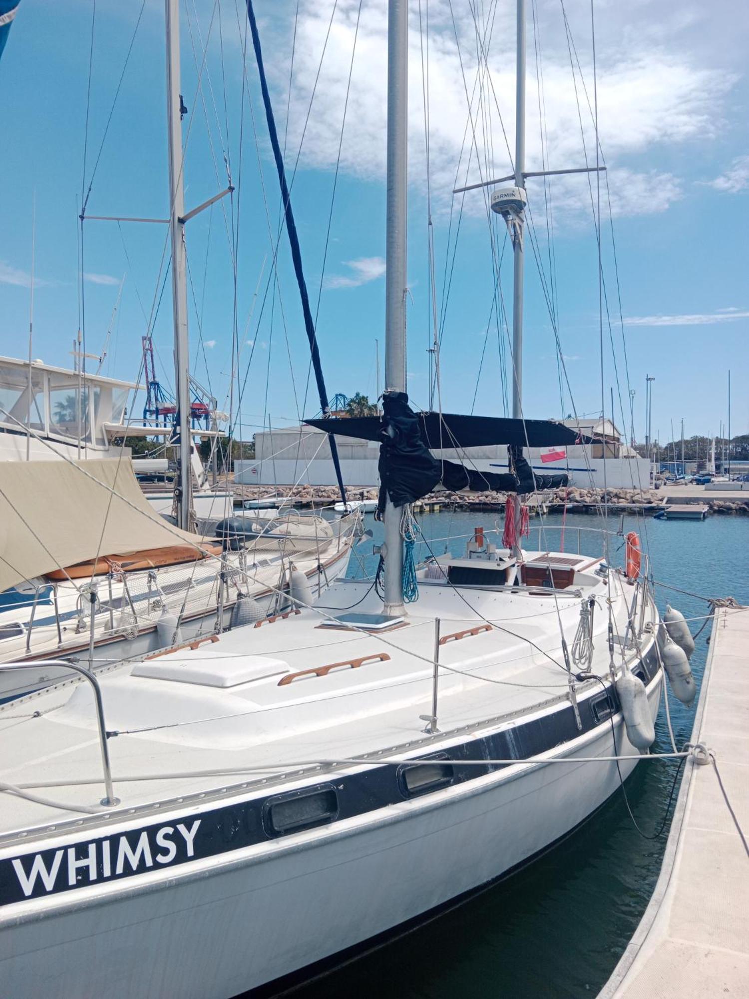 Velero Whimsy Botel Valencia