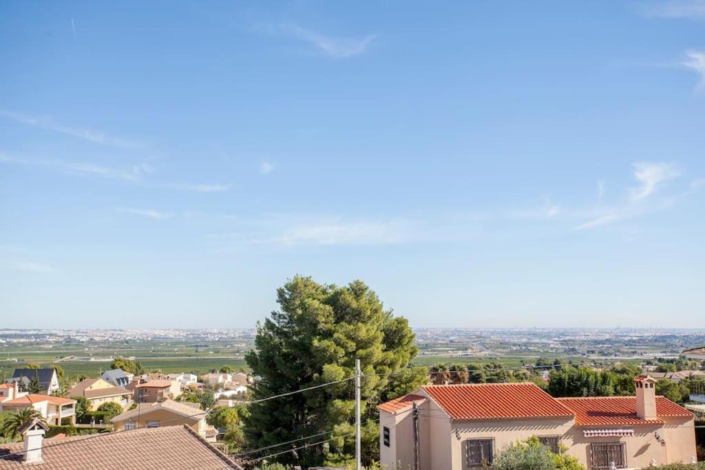 Vakantiehuis Casa En Valencia, Cerca De Golf, Playas, Moto Gp Valencia