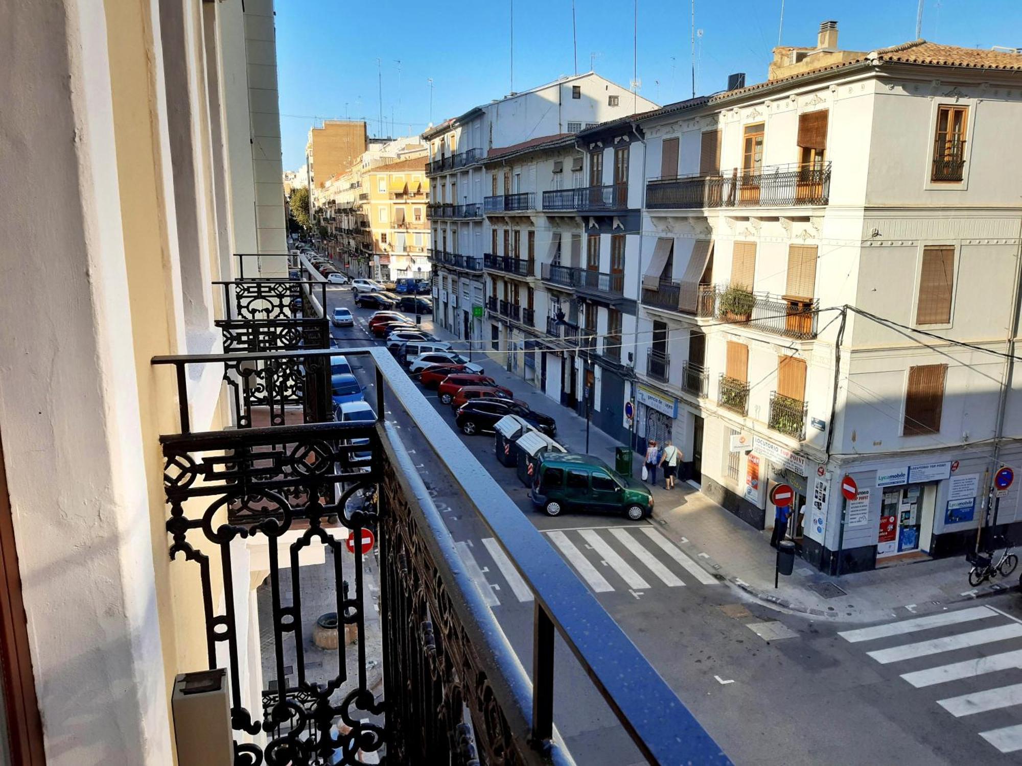 19-30 Hotel 2*