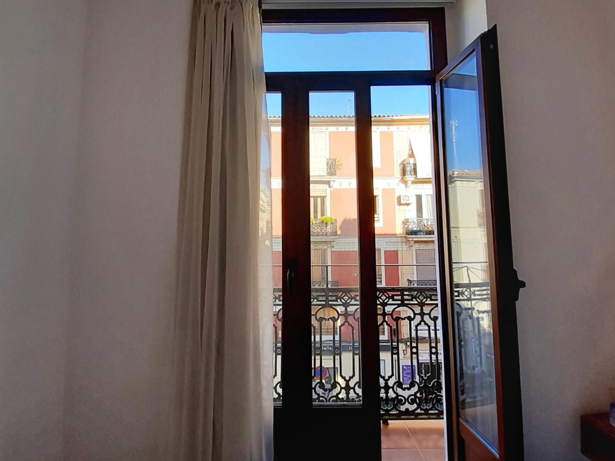 19-30 Hotel Valencia