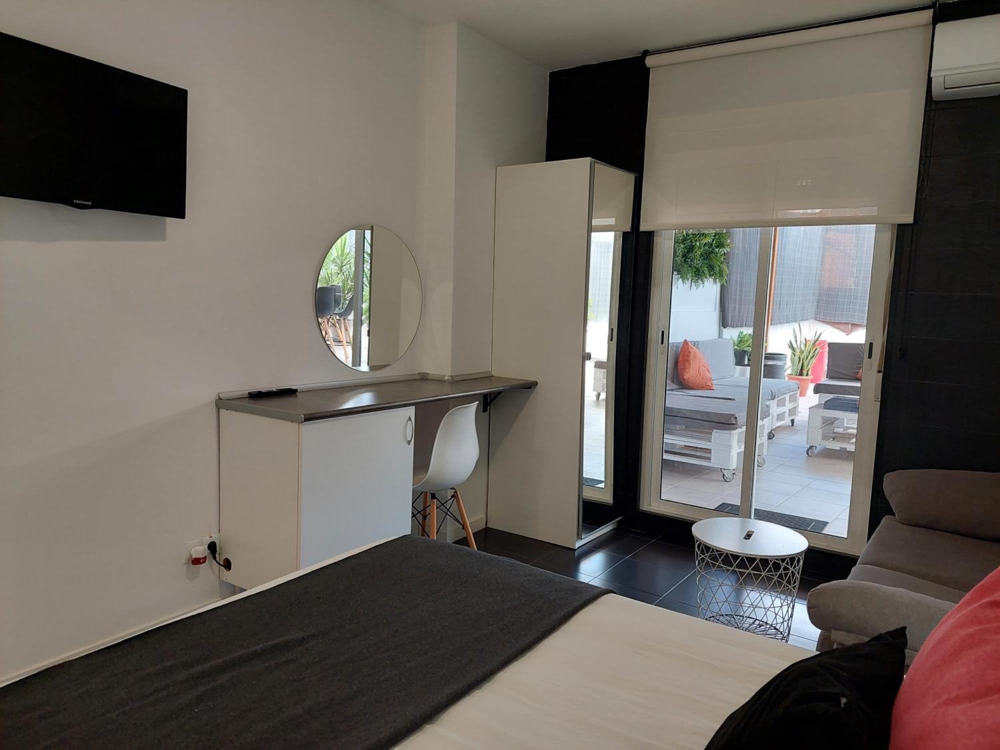 Hotel Rous - Solo Adultos