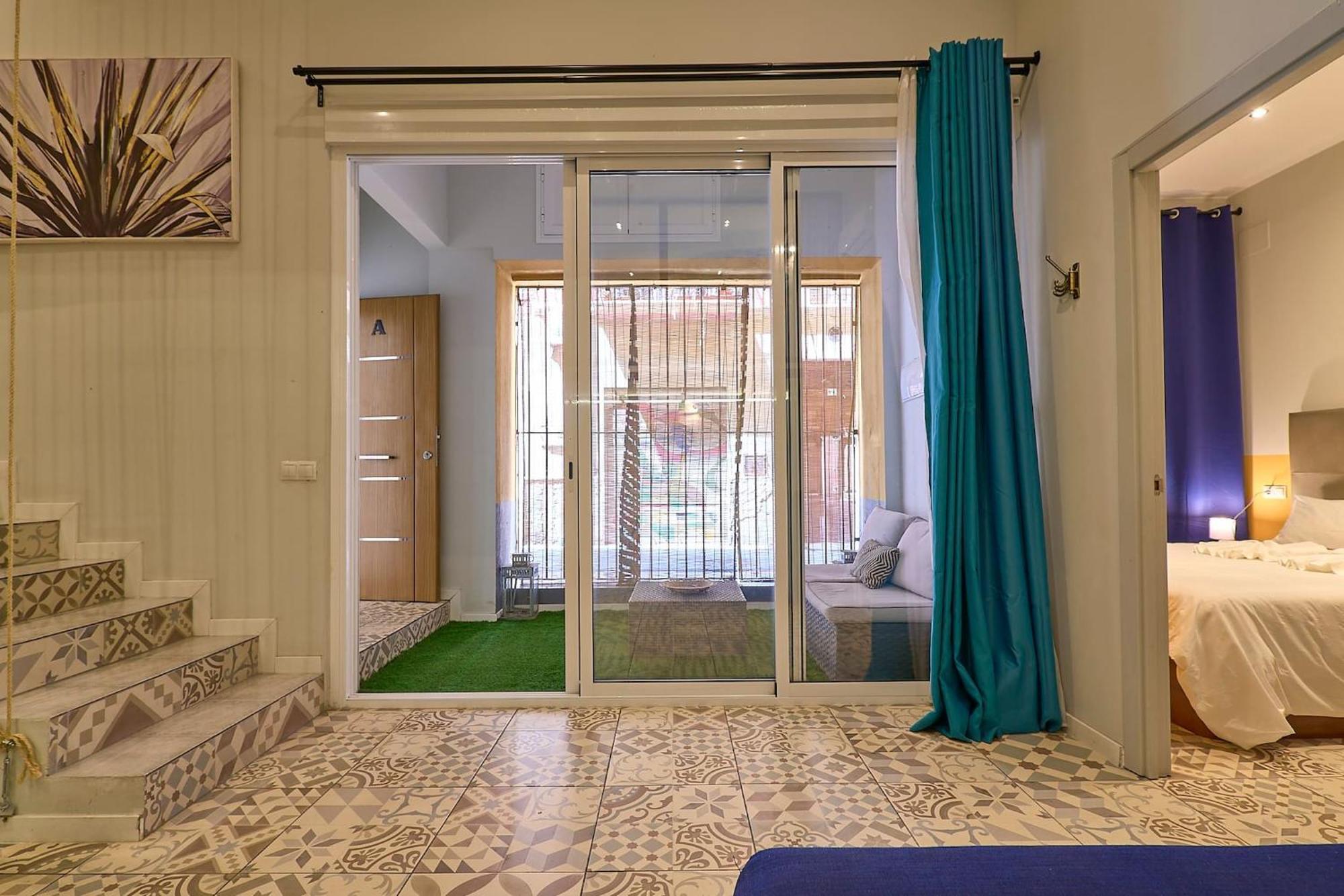 Maldonado Circles & Origami Apartment