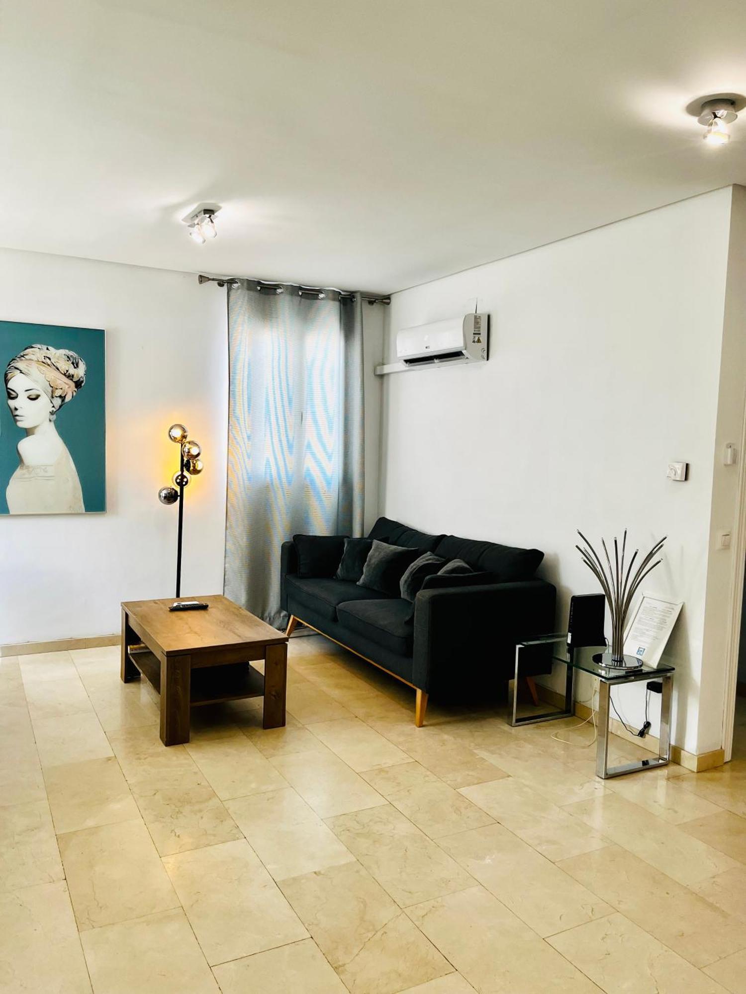Apartamento Travel Habitat Atico Calle Comedias