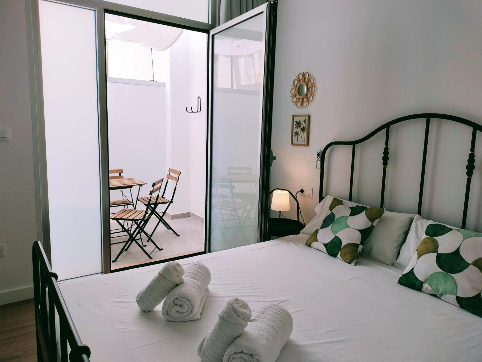 Apartment Convento, Amazing Flat With Patio Valencia