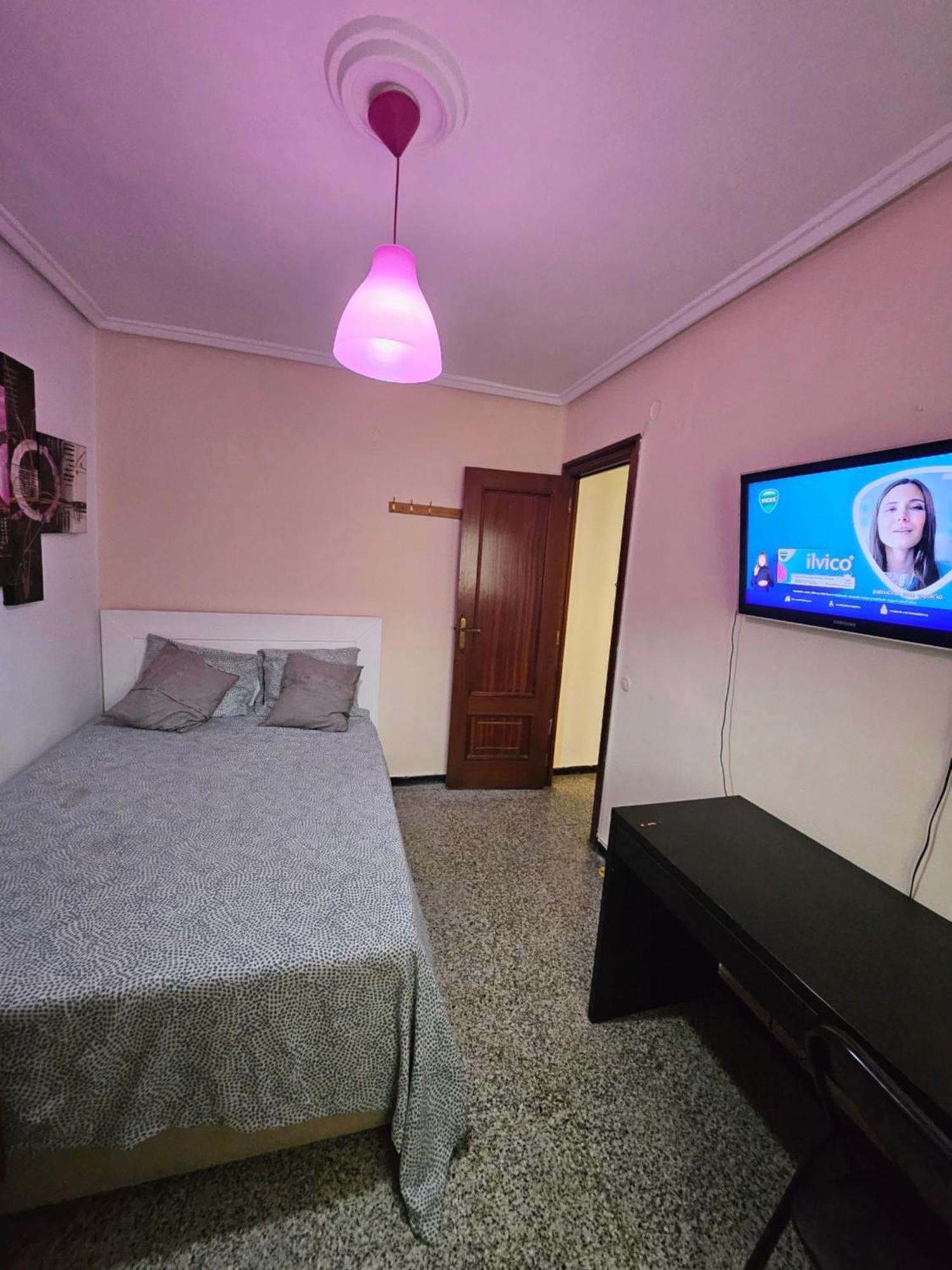 Homestay Avenidadelaplata *