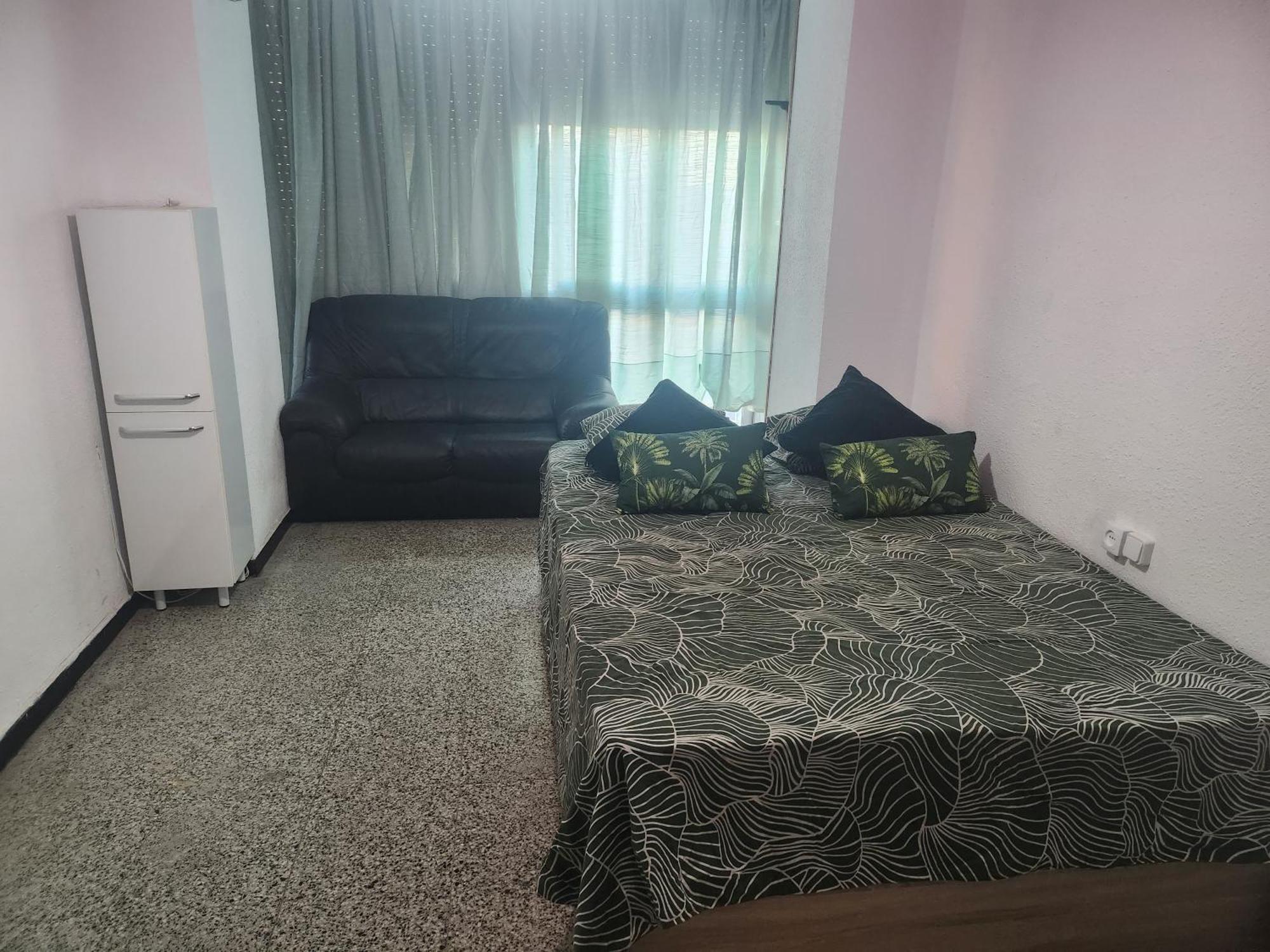 Avenidadelaplata Homestay Valencia