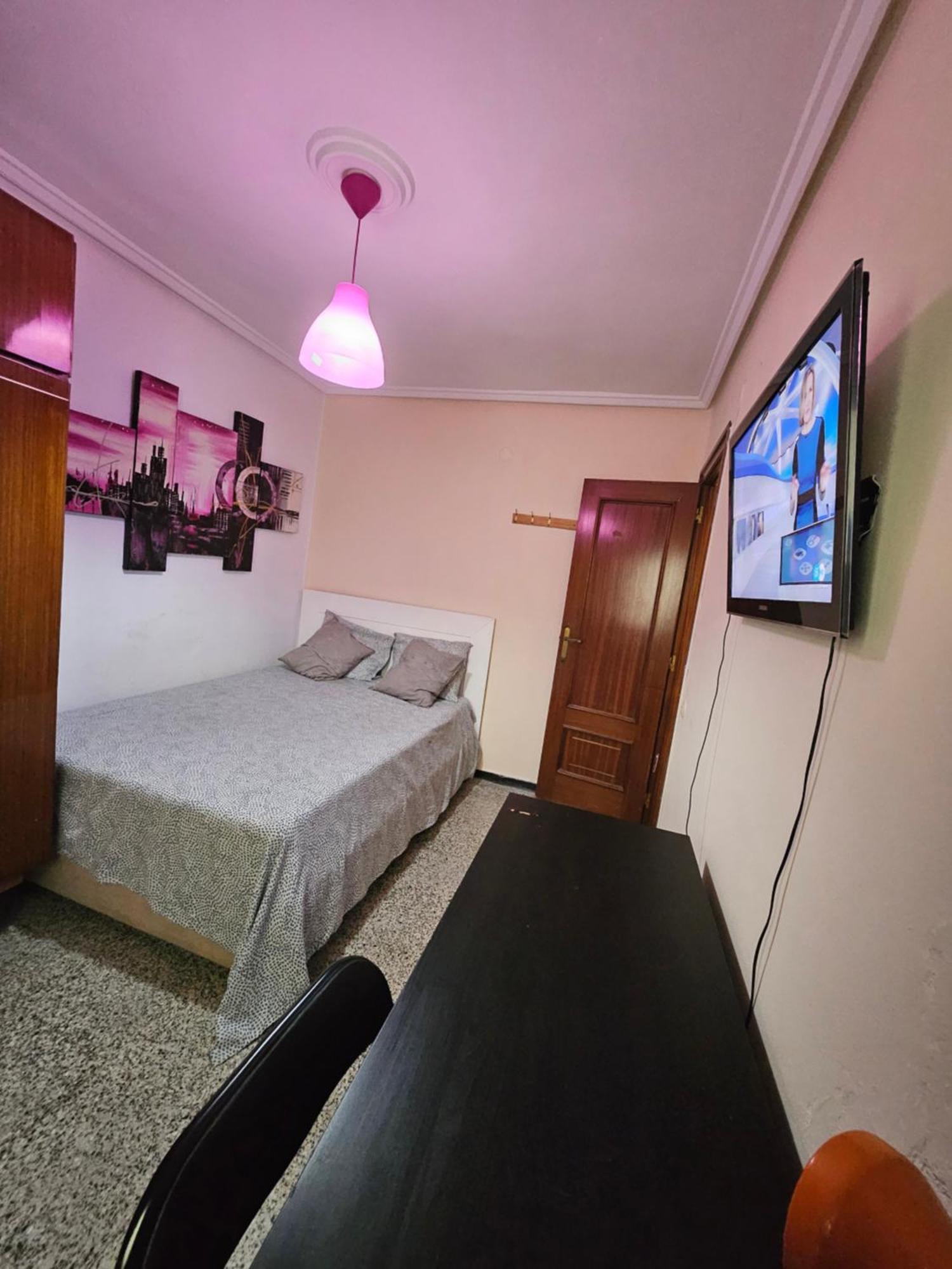 Homestay Avenidadelaplata *