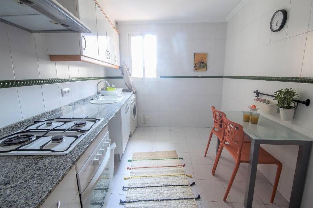 Apartamento Tranquilo, Luminoso Y En El Centro De La Ciudad *
