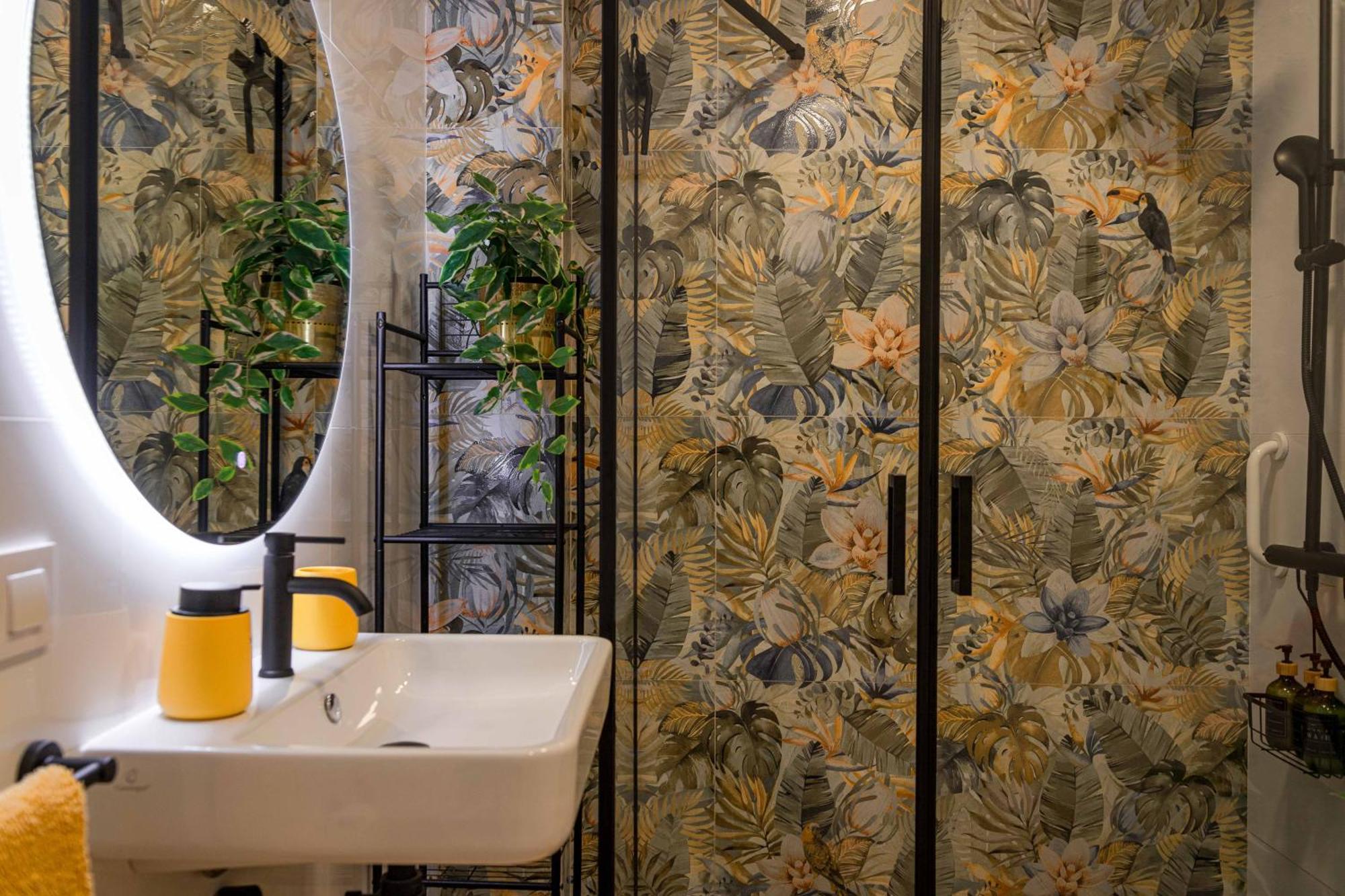 Artistic Flat Next To Ruzafa Welcome To The Jungle Apartment *