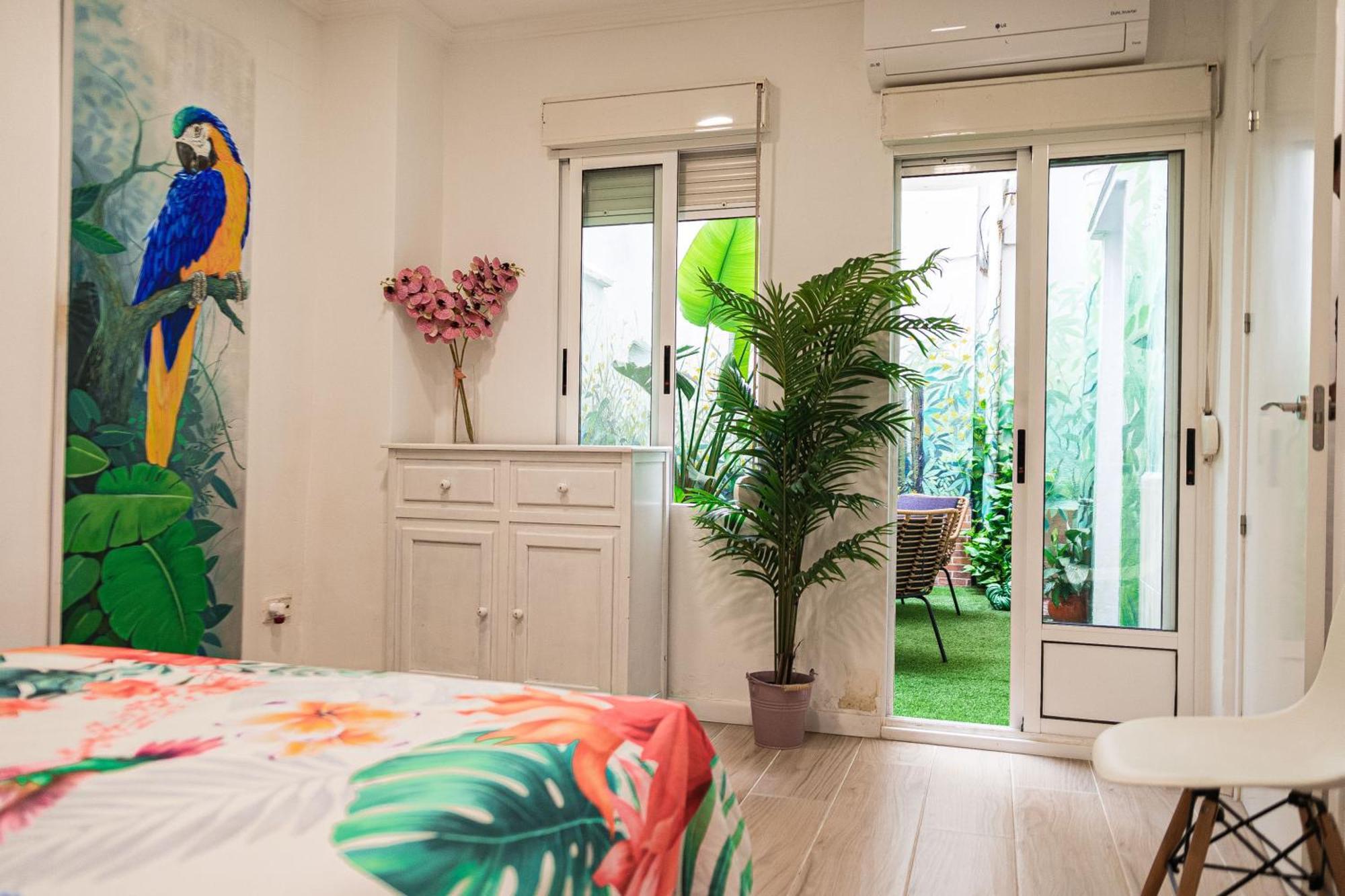 Artistic Flat Next To Ruzafa Welcome To The Jungle Valencia